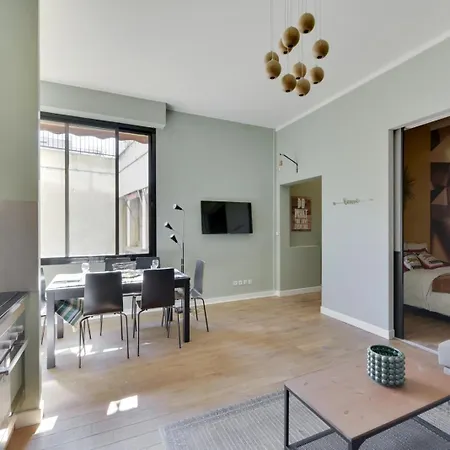 114 Deby - Superbe A * Paris