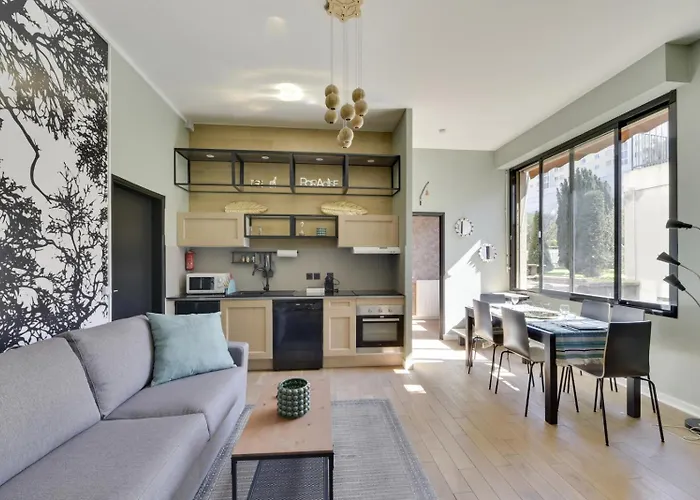 114 Deby - Superbe A * Paris